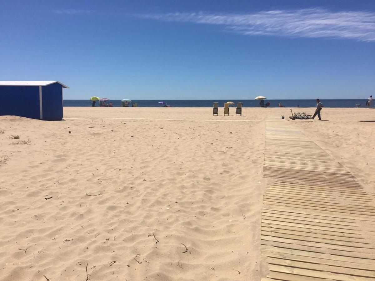 Apartamento Primera Linea De Playa Isla Cristina Urbanizacion Zarati Esterno foto