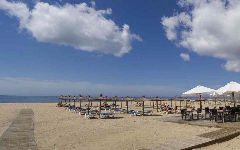 Apartamento Primera Linea De Playa Isla Cristina Urbanizacion Zarati Esterno foto