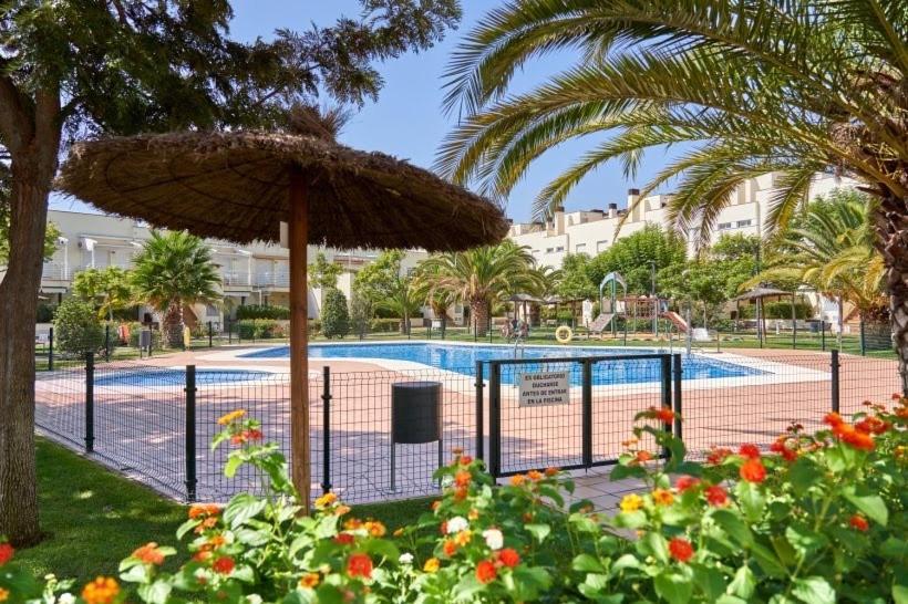 Apartamento Primera Linea De Playa Isla Cristina Urbanizacion Zarati Esterno foto
